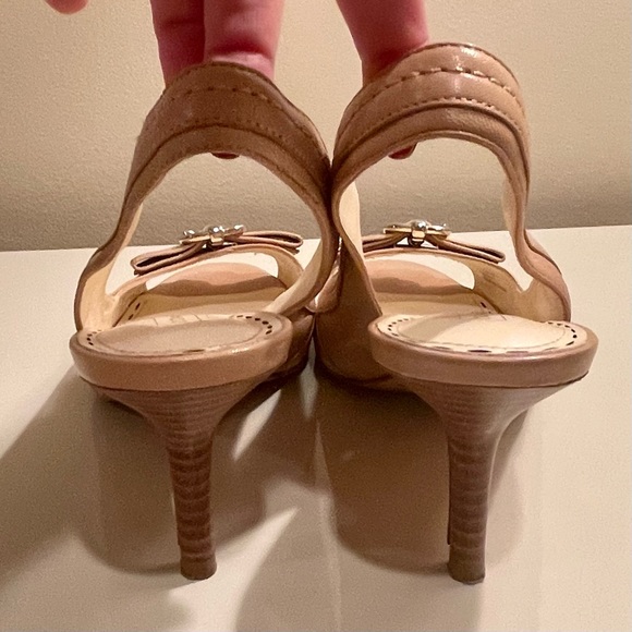 Coach open toe beige sling backs, size 7 - Picture 3 of 6